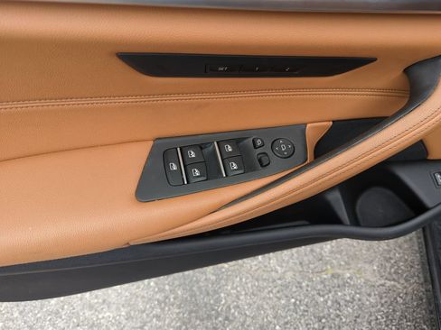 Used 2021 BMW 540i RWD image 18