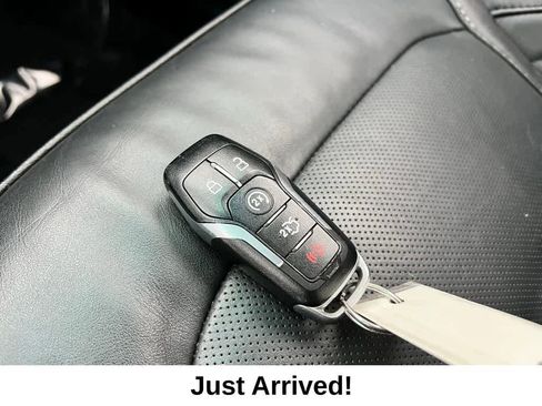 Used 2016 Ford Explorer Platinum image 59