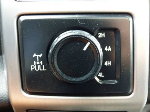 Used 2019 Ford F150 Platinum w/ Equipment Group 701A Luxury AWD/4WD image 34