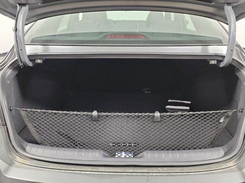 New 2025 Hyundai Elantra SEL image 36