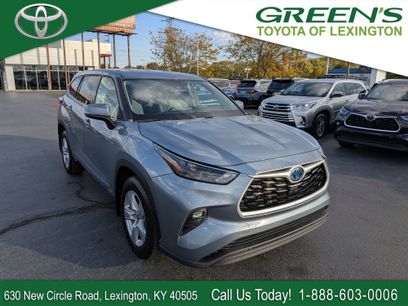 Certified 2022 Toyota Highlander LE