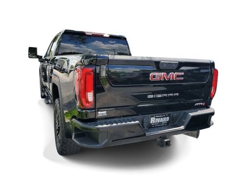 Used 2022 GMC Sierra 2500 AT4 AWD/4WD image 3
