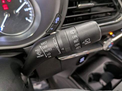 Certified 2023 MAZDA CX-30 AWD 2.5 S w/ Preferred Package image 21