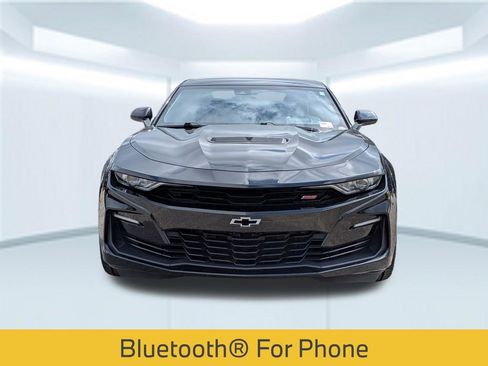 Used 2019 Chevrolet Camaro SS RWD image 11
