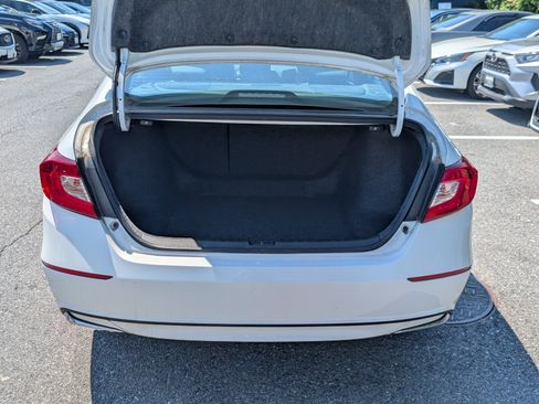 Used 2022 Honda Accord Sport image 13
