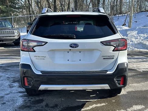 Used 2020 Subaru Outback Touring XT image 4