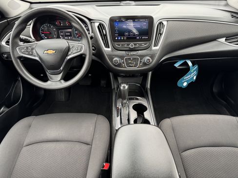 Certified 2020 Chevrolet Malibu LS w/ Driver Confidence Package image 16