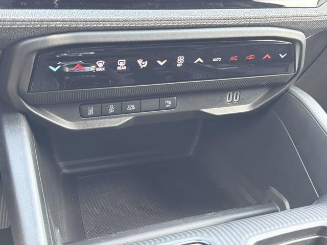 New 2026 Jeep Cherokee Laredo AWD/4WD image 32