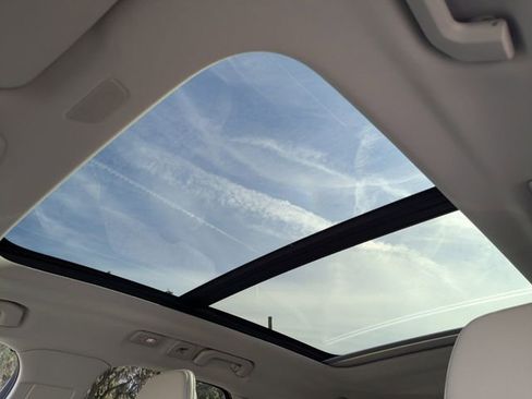 Certified 2023 Volvo XC60 B5 Core image 27