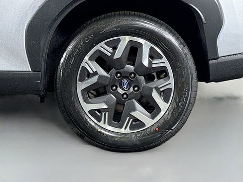 New 2026 Subaru Forester Premium image 32