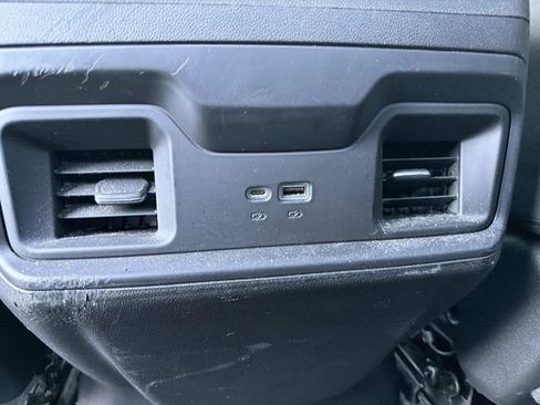 Used 2023 Chevrolet Silverado 1500 LT RWD image 19