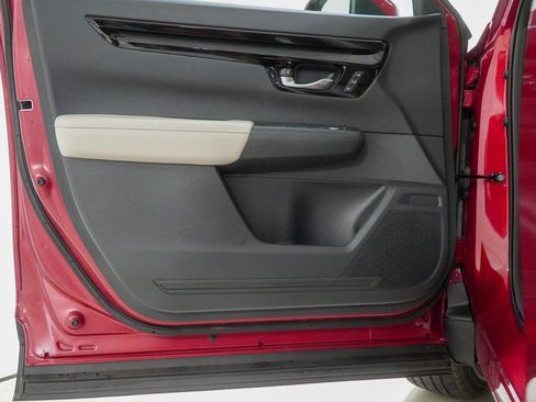 Certified 2025 Honda CR-V EX-L image 17