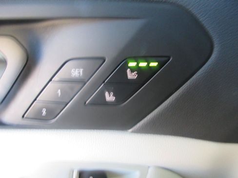 Used 2022 BMW X5 xDrive45e AWD/4WD image 12