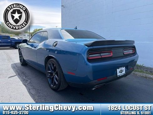 Used 2020 Dodge Challenger R/T w/ Blacktop Package RWD image 3