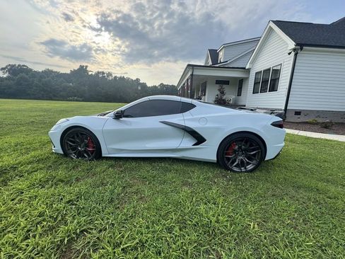 Used 2021 Chevrolet Corvette Stingray Preferred Cpe w/ Z51 Performance Package image 8