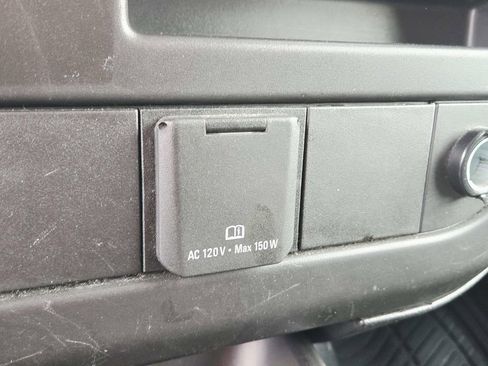 Used 2021 GMC Savana 2500 w/ Driver Convenience Package image 28