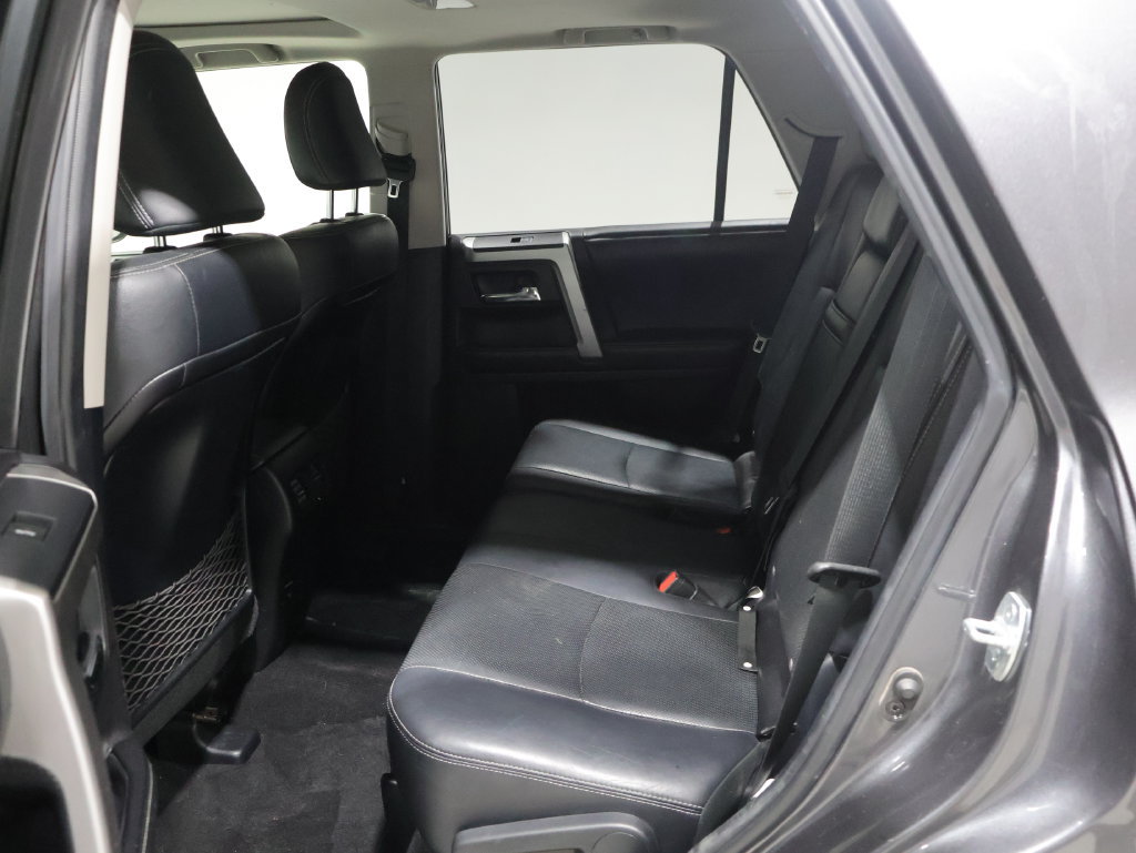 Used 2015 Toyota 4Runner Limited AWD/4WD image 18
