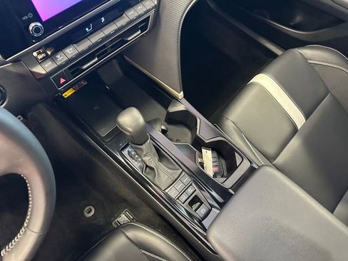 Certified 2025 Toyota Camry SE AWD/4WD image 24