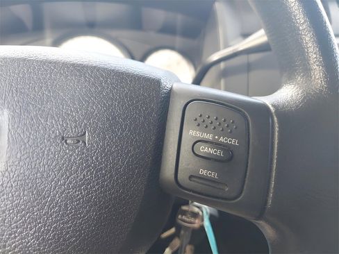 Used 2011 Dodge Dakota Big Horn image 27