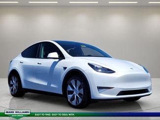 Used 2022 Tesla Model Y Long Range AWD/4WD video 1