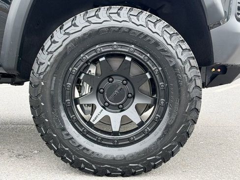 New 2026 Chevrolet Colorado Trail Boss AWD/4WD image 21