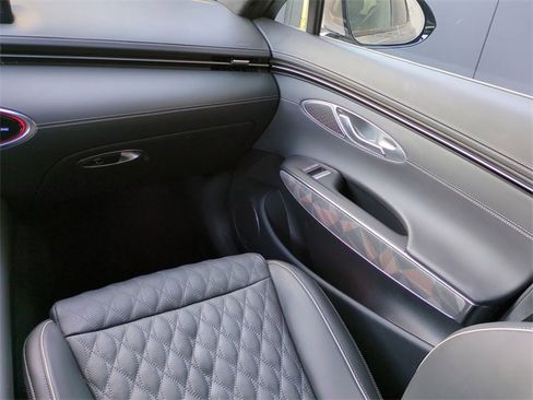 Certified 2025 Genesis GV70 3.5T Sport w/ Sport Advanced Package image 16