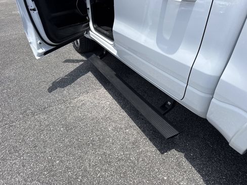 Used 2021 RAM 1500 Laramie AWD/4WD image 36