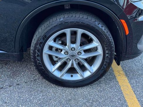 Used 2024 Dodge Durango GT AWD/4WD image 10