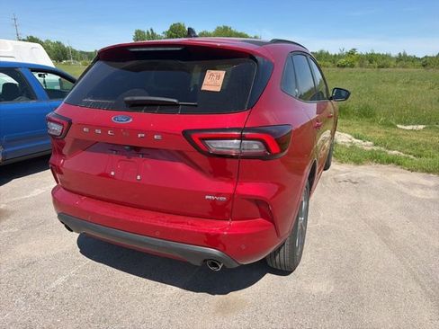 Certified 2024 Ford Escape ST-Line w/ Tech Pack #1 AWD/4WD image 10