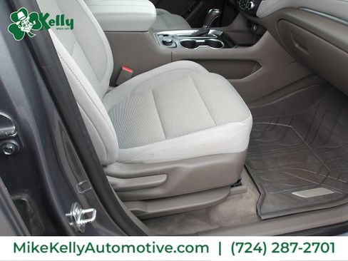 Used 2019 Chevrolet Traverse LT w/ LPO, Floor Liner Package image 10