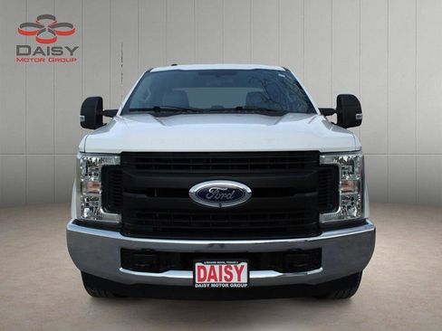 Used 2019 Ford F250 XL w/ Power Equipment Group image 2