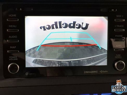 Used 2018 Toyota Sienna XLE Premium FWD image 21