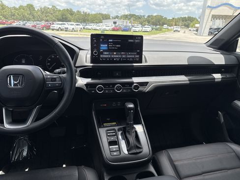 Certified 2025 Honda CR-V Sport-L image 22
