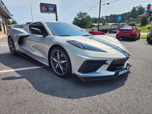 Used 2021 Chevrolet Corvette Stingray Preferred Cpe w/ Z51 Performance Package RWD image 8