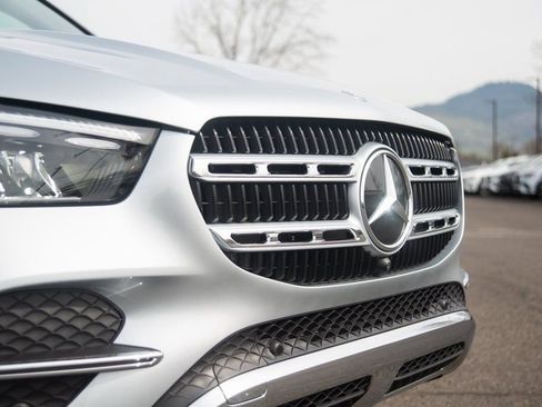 Used 2025 Mercedes-Benz GLE 350 4MATIC image 17