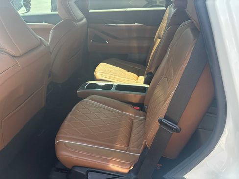 Used 2023 INFINITI QX60 Autograph w/ Cargo Package AWD/4WD image 6