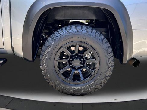 Used 2023 Toyota Tundra SR w/ SR Tow Package AWD/4WD image 33