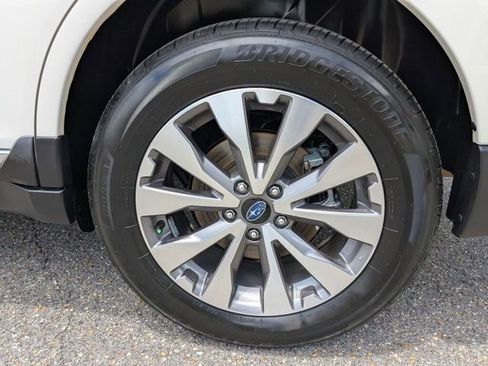 Used 2019 Subaru Outback 2.5i Touring w/ Popular Package #3A AWD/4WD image 13