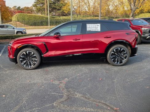 New 2026 Chevrolet Blazer EV RS image 5