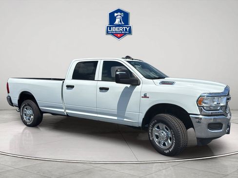 Certified 2024 RAM 2500 Tradesman w/ Chrome Appearance Group AWD/4WD image 14
