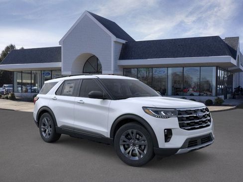 New 2026 Ford Explorer Active w/ Active Comfort Package AWD/4WD image 7