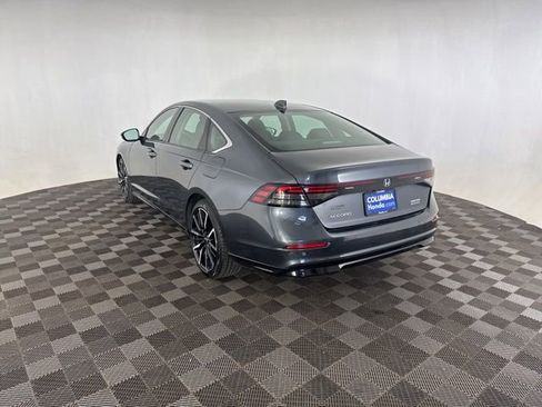 Used 2023 Honda Accord Touring image 8
