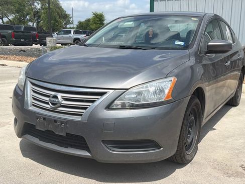 Used 2015 Nissan Sentra SV FWD image 10