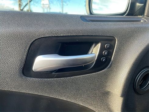 Used 2019 Dodge Charger SXT w/ Leather Interior Group image 28