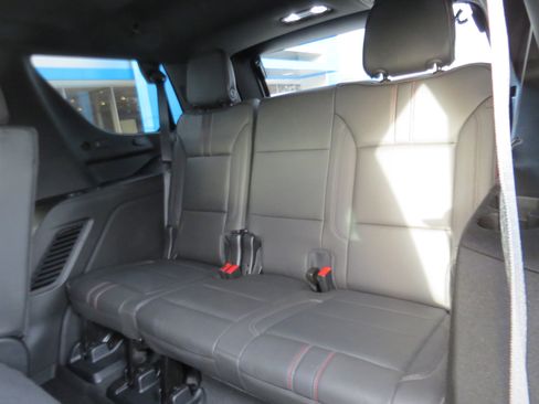 Used 2023 Chevrolet Tahoe RST image 13