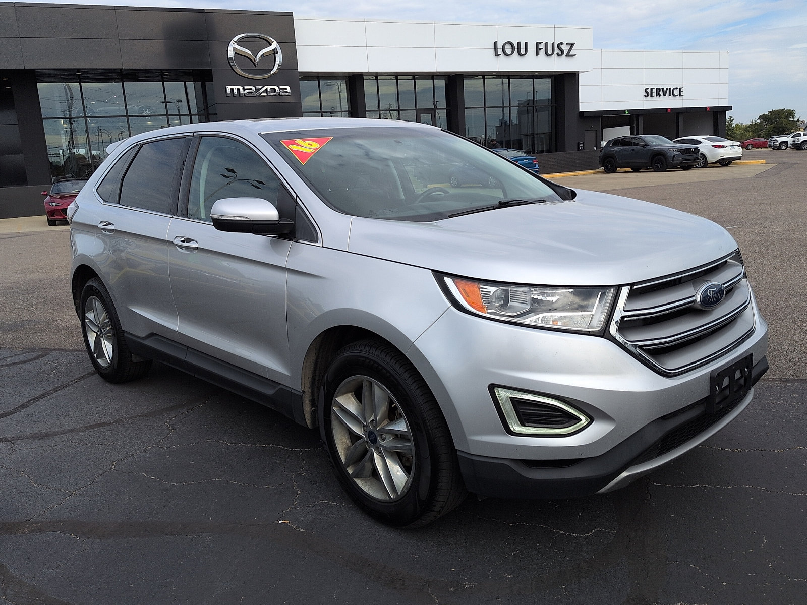 Used 2016 Ford Edge SEL FWD image 1