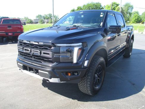 Used 2024 Ford F150 Raptor AWD/4WD image 13