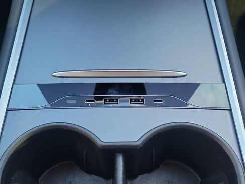 Used 2024 Tesla Model Y Long Range image 20