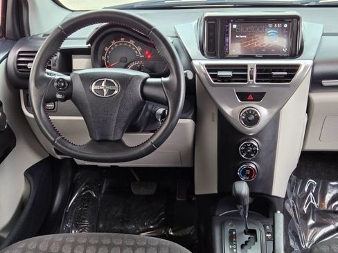 Used 2012 Scion iQ w/ Rear Speaker Pkg FWD image 24