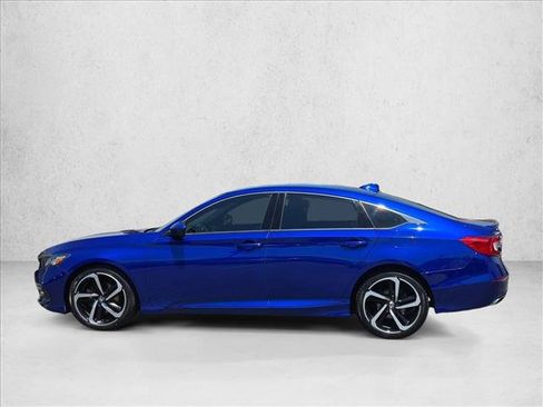 Used 2018 Honda Accord Sport image 9